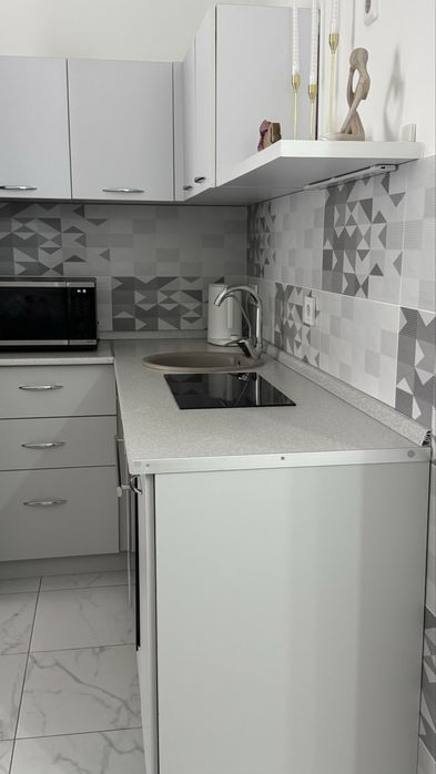 Продам кухонный гарнитур