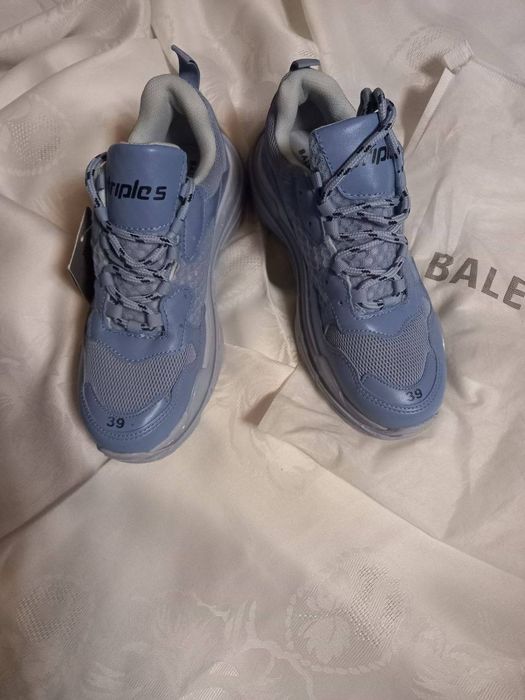 Adidasi dama reduși vero