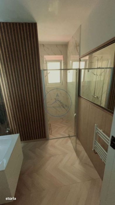 Penthouse de lux | 83 mp utili + terasa 117 mp | Etaj 3 cu lift | Zona
