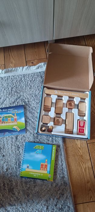 Продам детскую игрушку развивашку