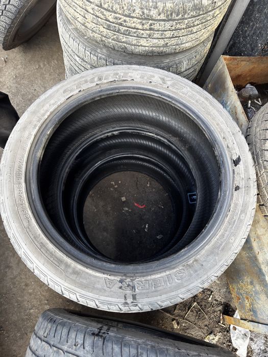 Продам летние резины 235/45/18
