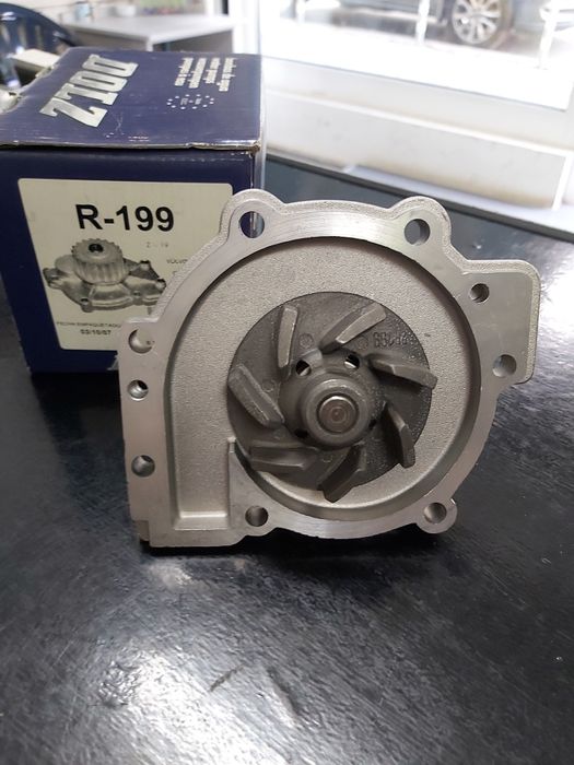 Воднa помпa за Рено