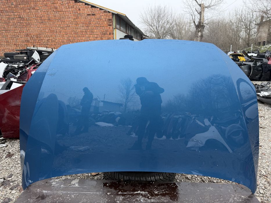 Капак VW Touran