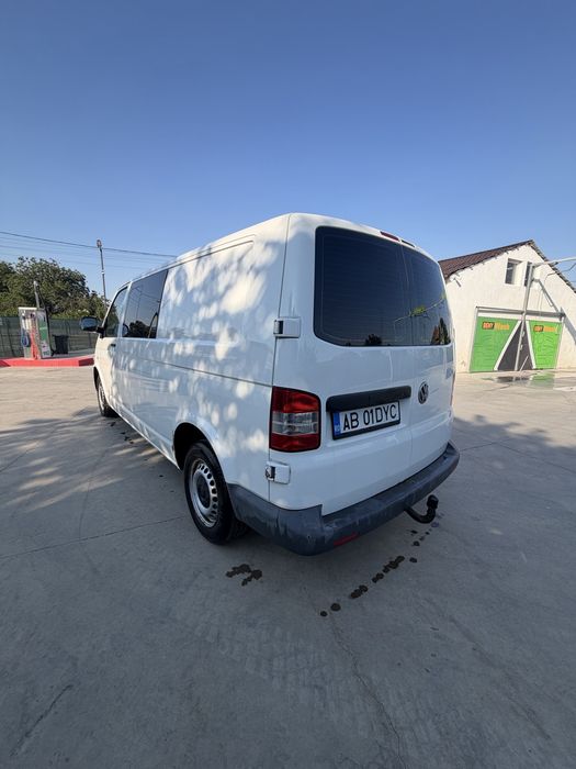 VOLKSWAGEN Transporter 2011 — imagine 3