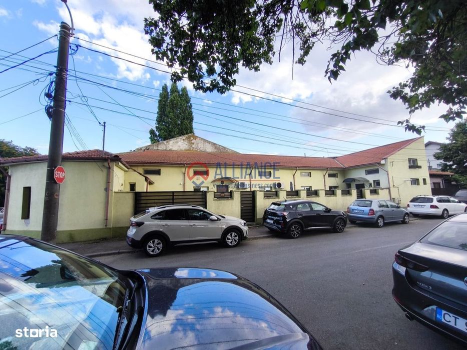 Casă 5 camere, ICIL, curte pavată, 2 parcări