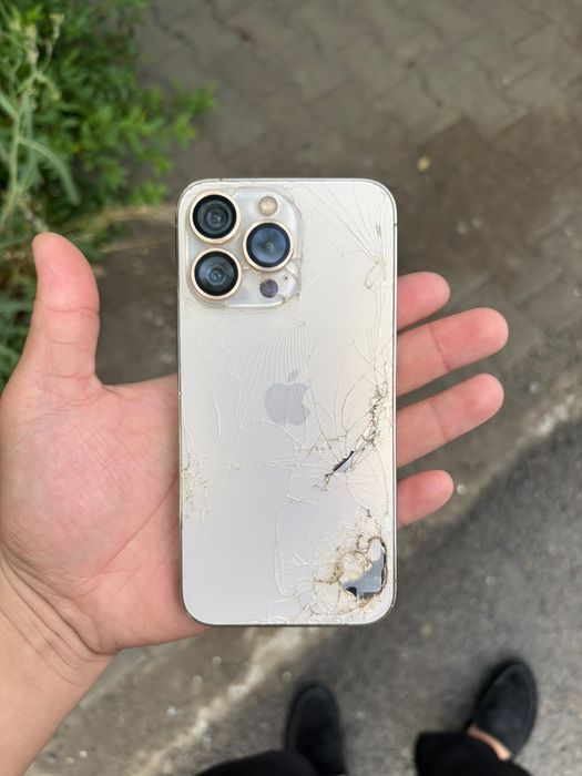 Продается iphone 13 pro