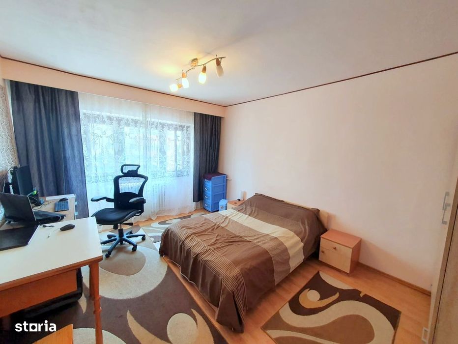 3 camere, decomandate, 3 dormitoare, in Zorilor, strada Observatorului