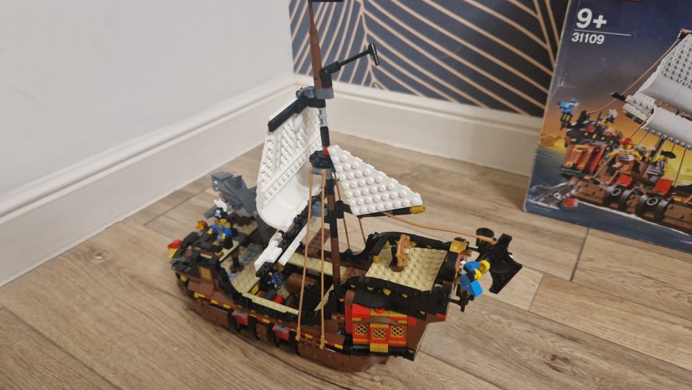 Лего пиратский корабль