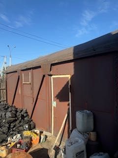 Железный гараж вагон