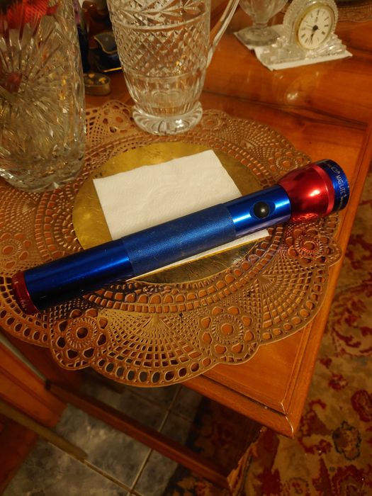 Lanternă Maglite,, bec LED.