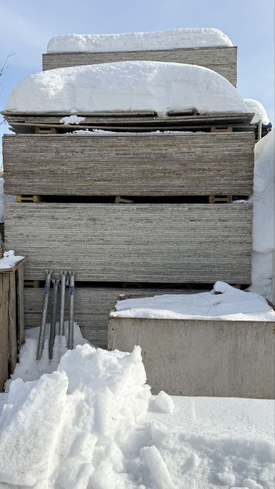 Фанера ламинированная 18мм б/у Производства Россия