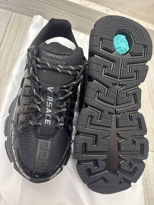 Adidasi Versace Tigreca