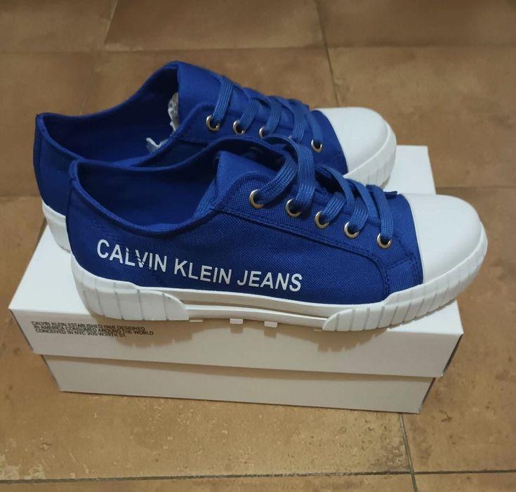 CALVIN KLEIN JEANS-Нови Оригинални кецове