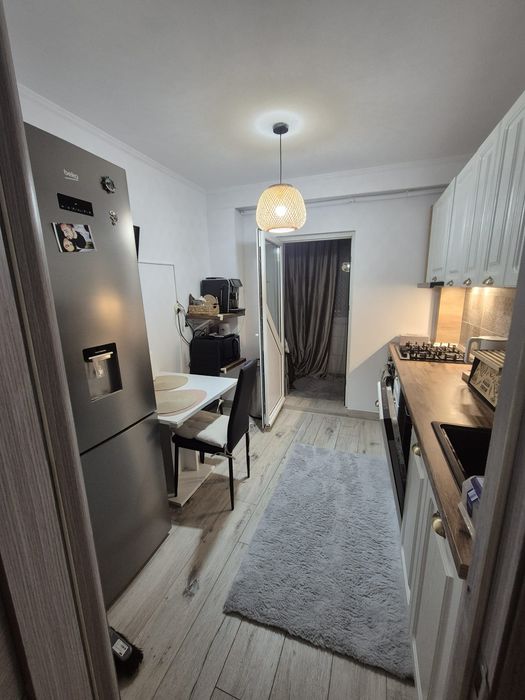 Vand apartament 2 camere, Trivale