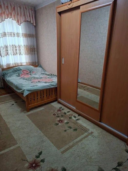 Срочно! Квартира на метро Тинчлик 3/3/9 общ пл 75м  с обстановкой