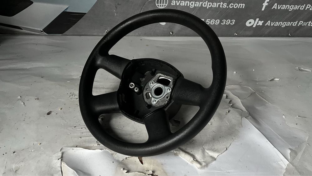 Волан Audi A3 8P (2003-2013)