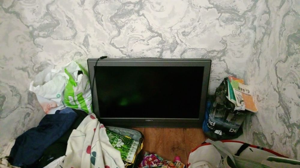 Телевизор рабочий без пульта