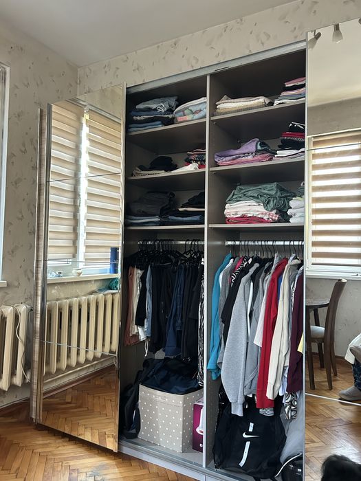 Четирикрилен гардероб ш.270/в.230/д.60