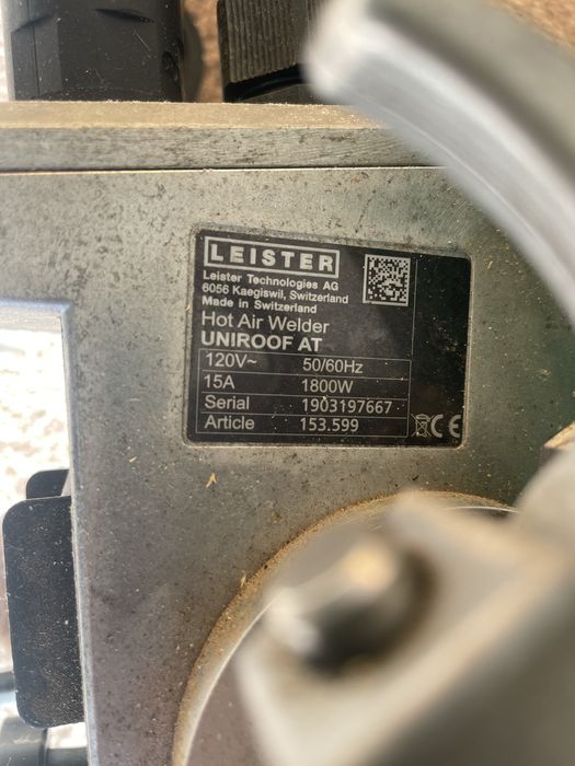 Leister UNIROOF AT 153.599 заваръчен апарат