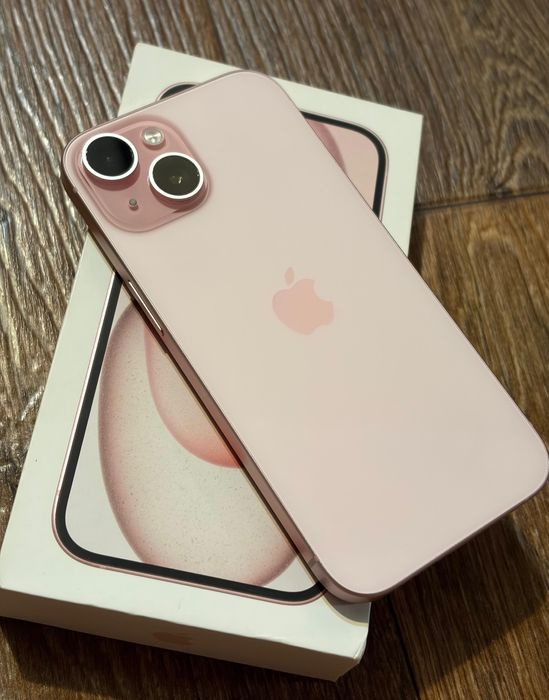 Продам iphone 15 256 gb