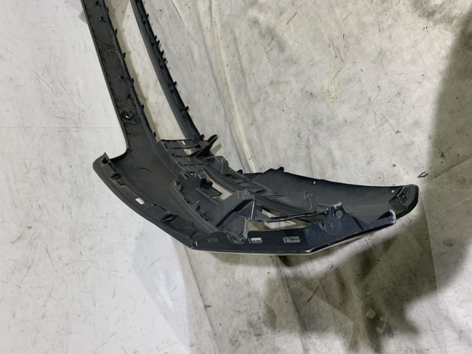 Bara fata  Skoda Octavia 4, 2020, 2021, 2022, 2023, cod origine OE 5E3807221.