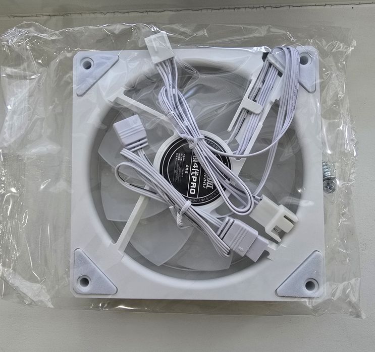 Новые кулера аргб