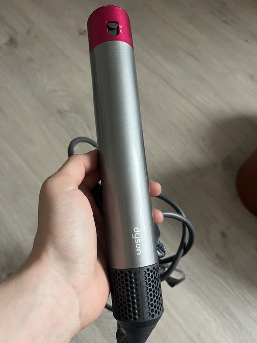 Dyson Airwrap HS01