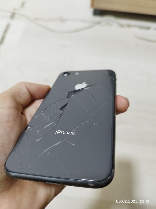 iPhone 8 64 Black