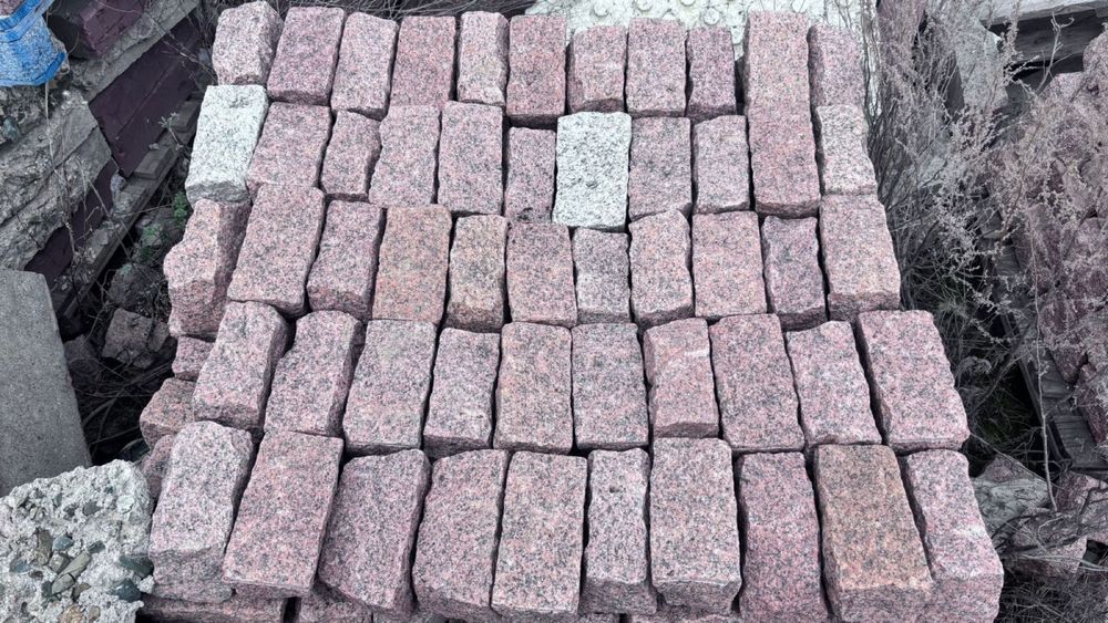 Брусчатка в отличном состояние