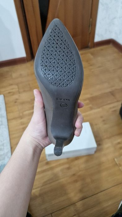 Туфли Geox. Женские