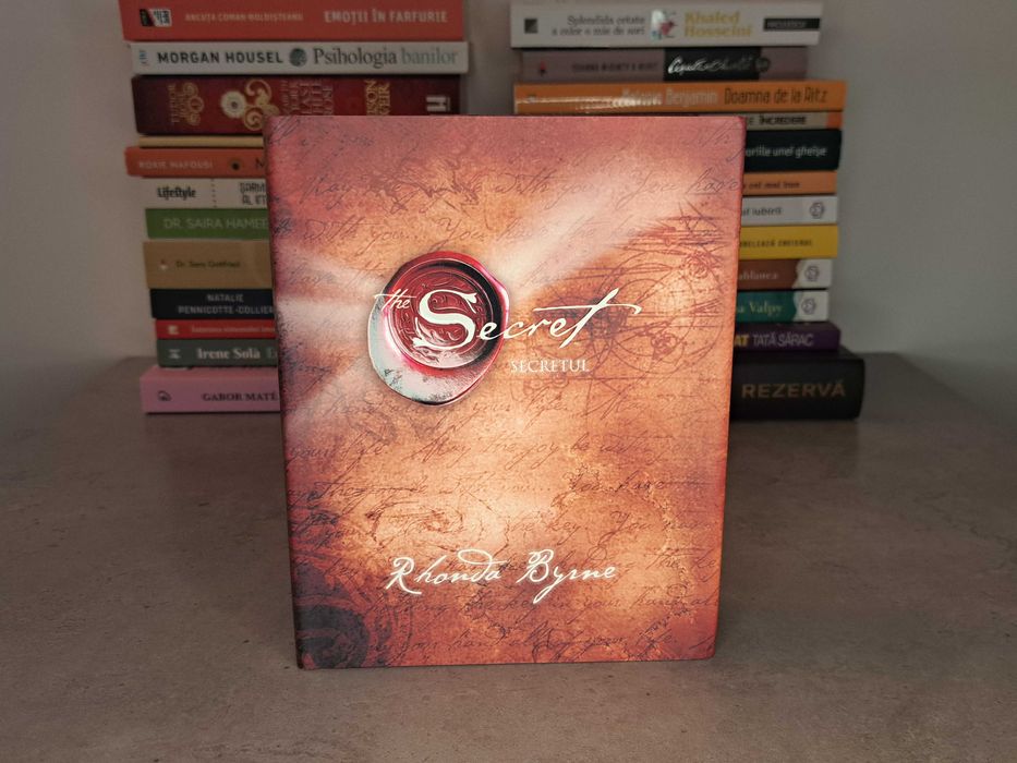 52 Carti in stare foarte buna sau ca noi - reducere pentru loturi