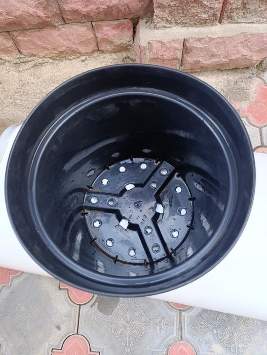 Продам цветочные горшки для р