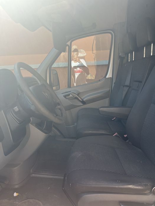 Mercedez sprinter model 313