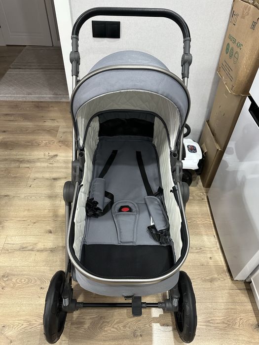 Продам коляску в отличном состоянии