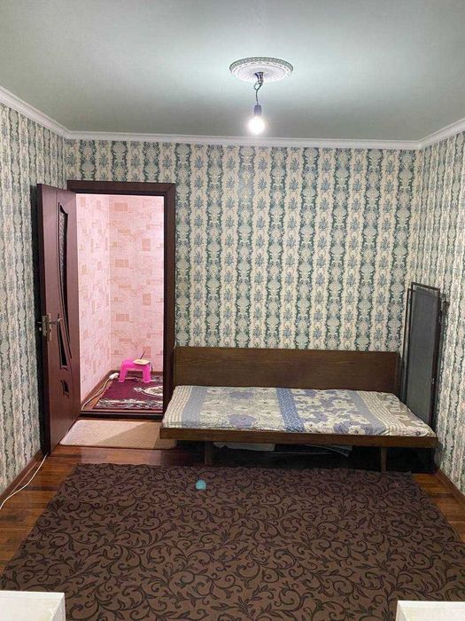 Сдается (ижарага) 2х ком кв на 4 этаже ул.Беруний , ор.Ширин Табака