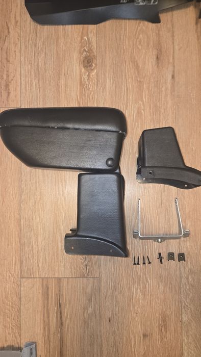 Cotiera și suport de cotiera