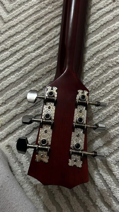 Домбыра и Гитара