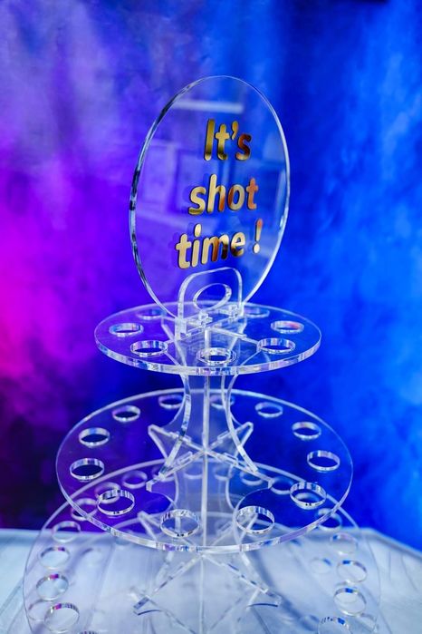 Suport tort shot-uri 96 buc plexiglas alb/transparent 95 cm inaltim