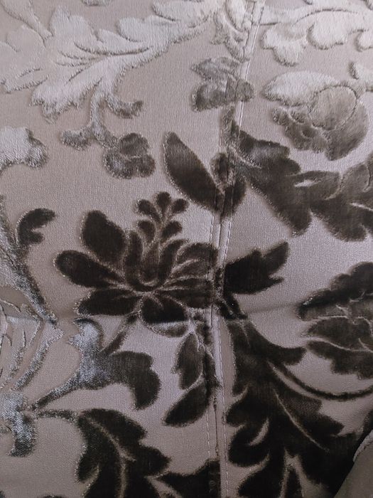 Продам комплект мягкой мебели