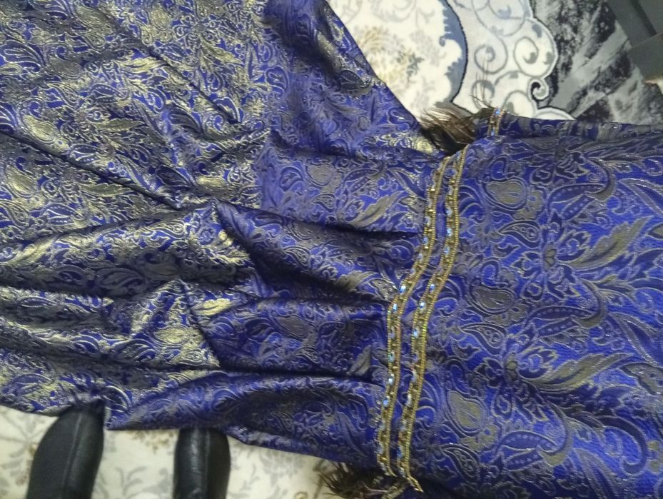 To'y uchun hashamatli libos