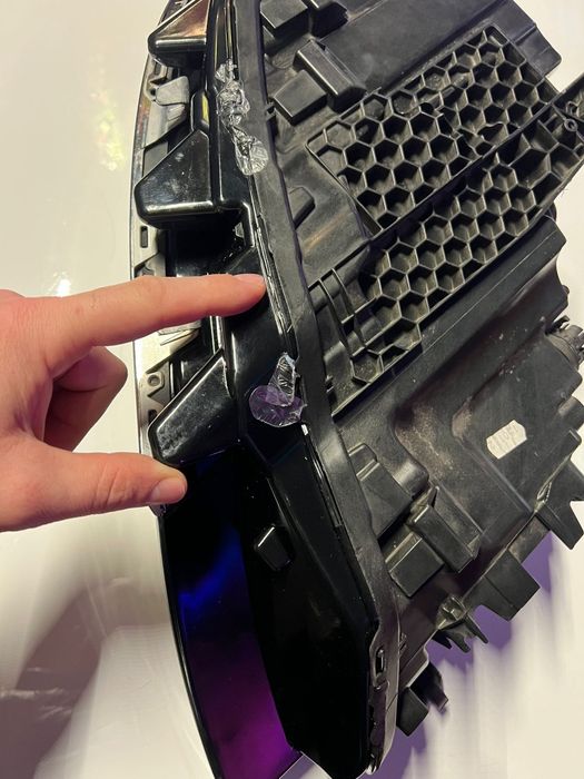 LED фар за Passat B8.5