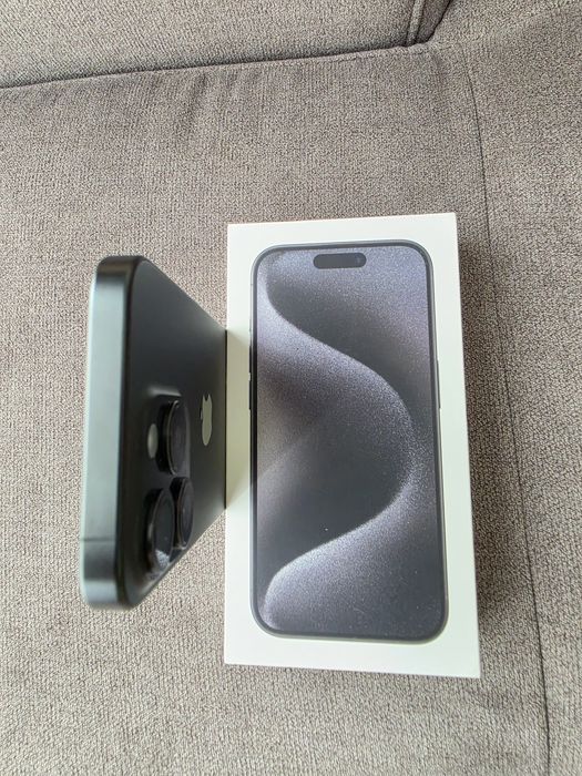 Iphone 15 pro с гаранция 256 gb Titanium Black