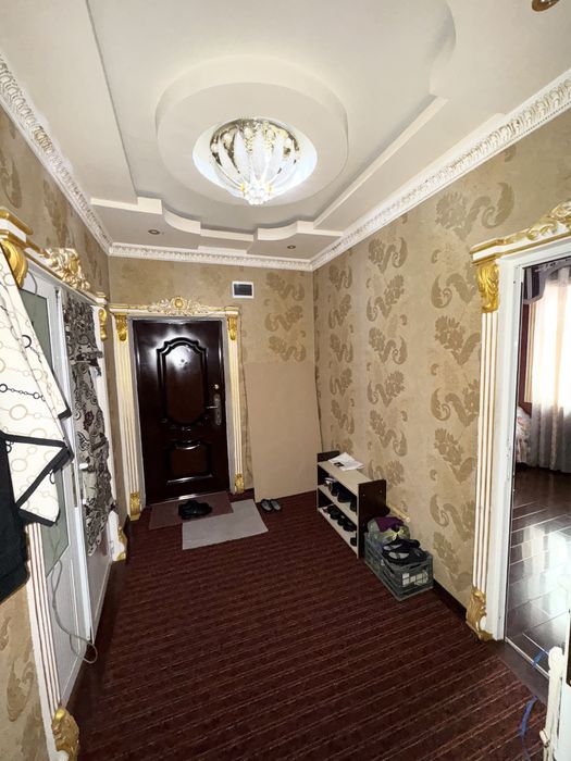 Продается 3 комнатная квартира. Массив Куйлюк-5. Сергелийский район.