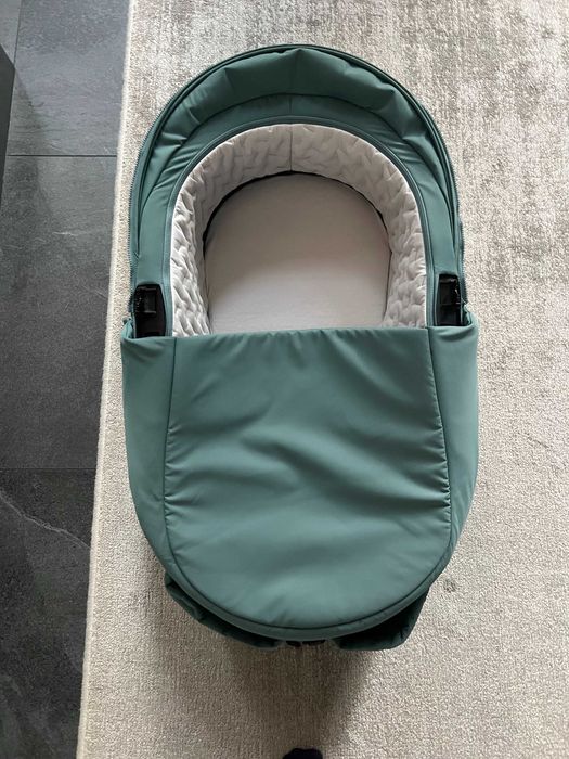 Зимен кош Stokke Xplory