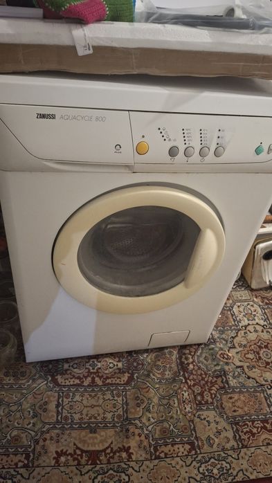 Продам машину на запчасти