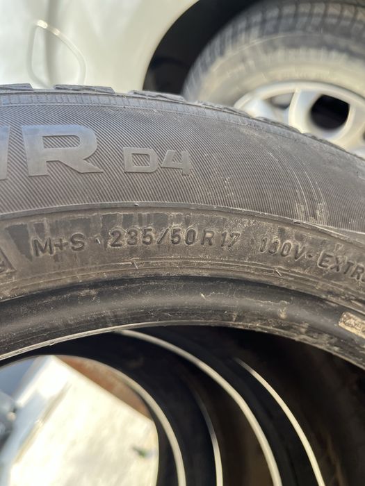 Балоны 235/50/17 б/у