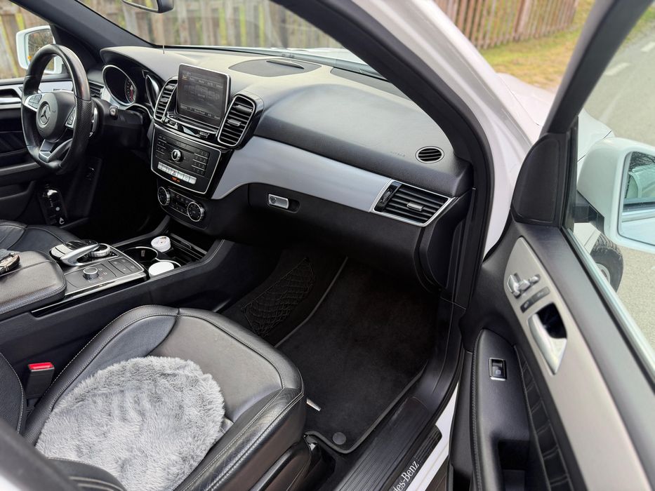 Vand Mercedes Gle 2016 AMG Unic Prop !