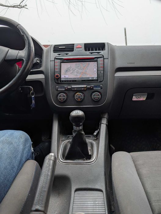 Volkswagen 5 2006 2.0 l