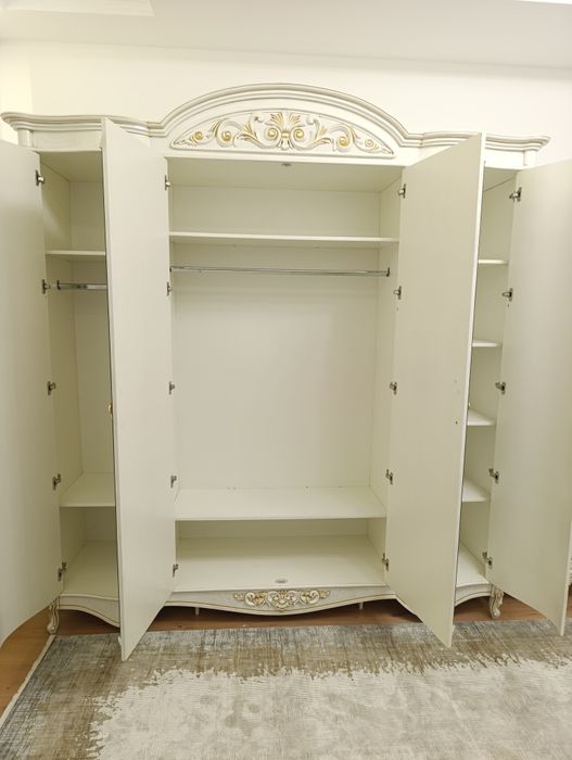 Сборка разборка мебели аккуратно