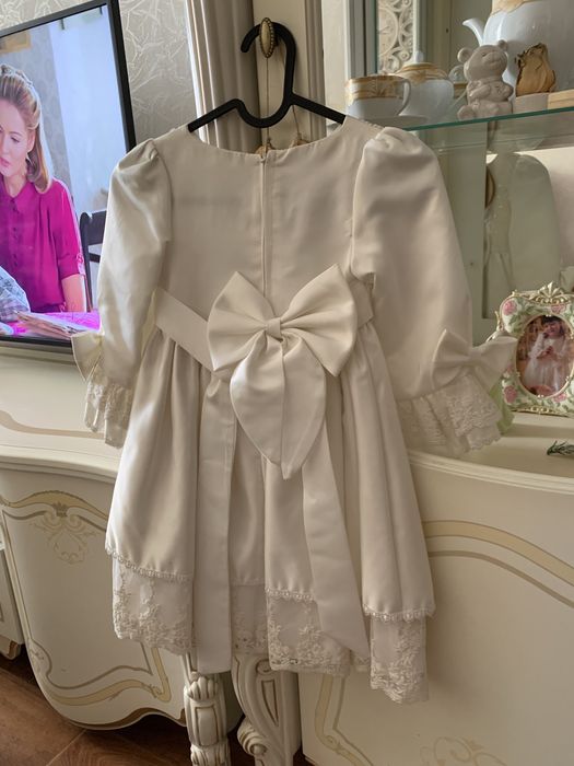 Продам детское платье